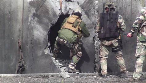 BREACHING .